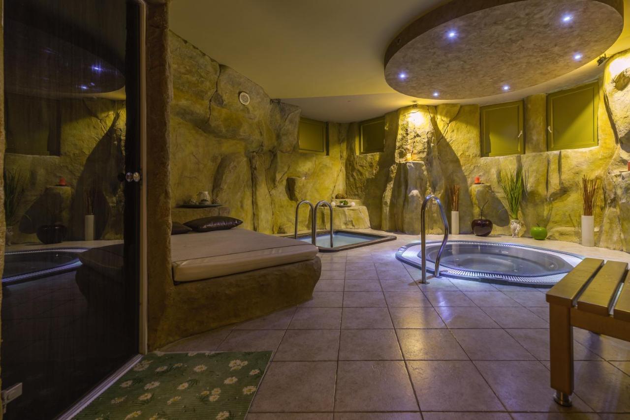 Room Oaza Miru Maribor Buitenkant foto